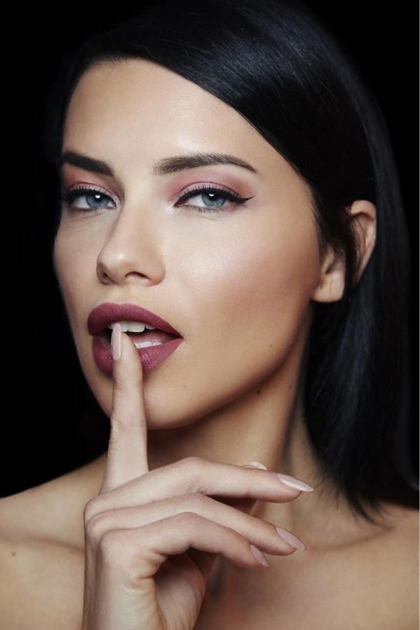 Super Stay Matte Ink Unnude Likit Mat Ruj - 90 Huntress - Gri - Görsel 5